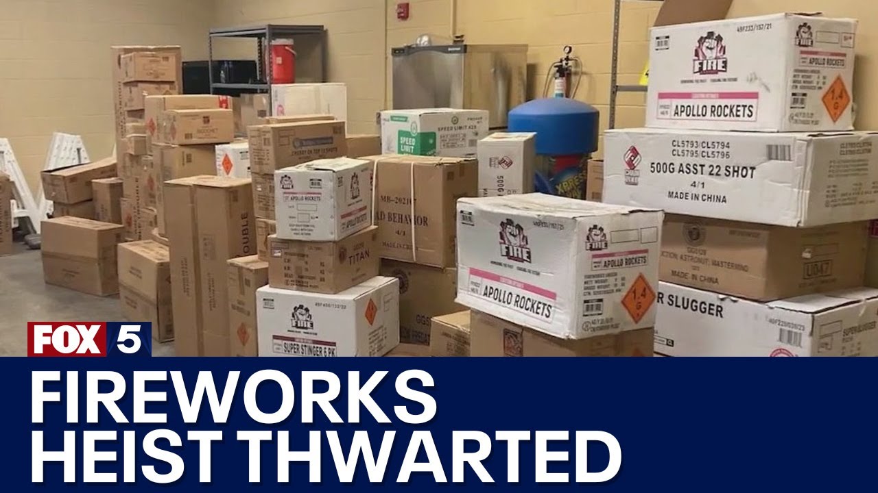 Fireworks heist thwarted by alert officer | FOX 5 News