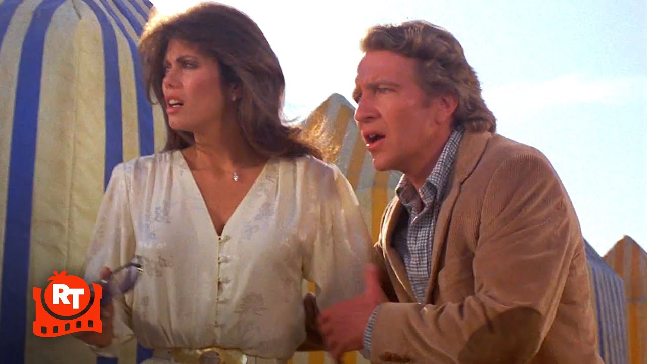 Body Double (1984) – Purse Thief Chase Scene | Movieclips