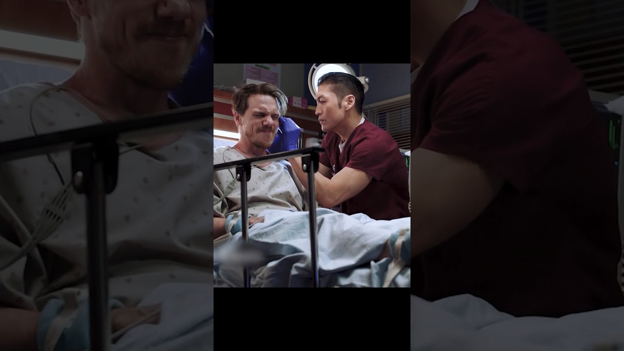 He pierced his ear with an olive to be seen by a doctor😨 #movie #series