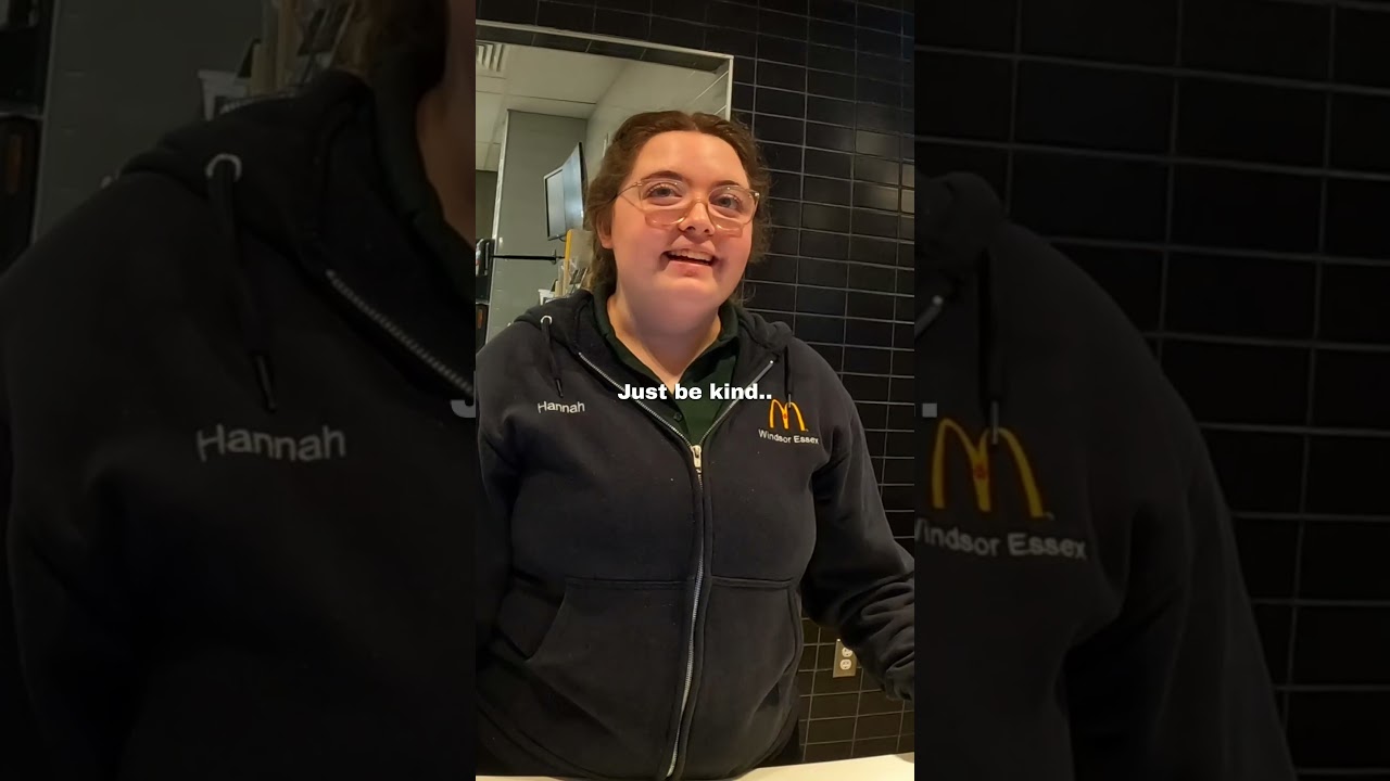 I bought 20 burgers and gave them out 🥺❤️