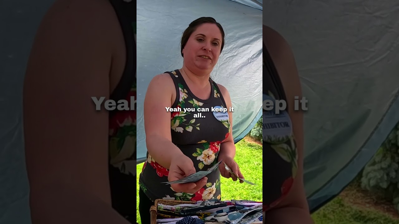 I bought a scrunchie and THIS happened 🥺❤️