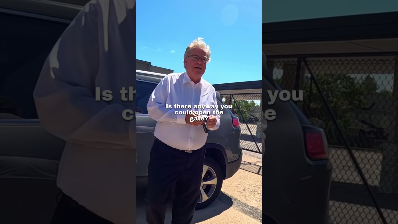 I dropped off food and almost got locked in 🥺❤️