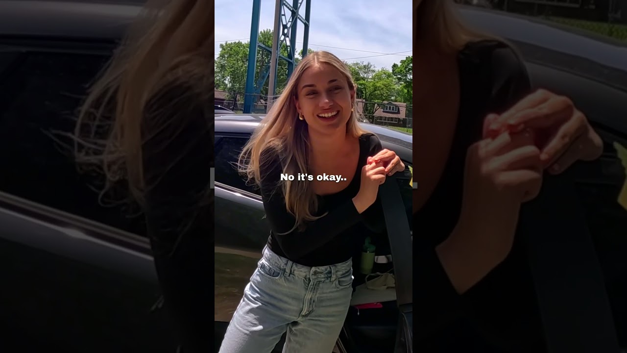 I needed change for the parking meter and THIS happened 🥺❤️