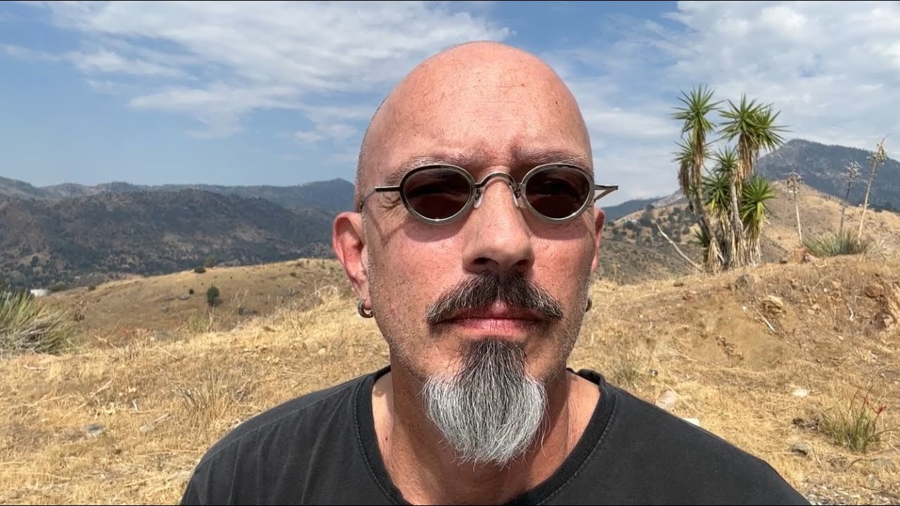 If ANY Of These 10 Things Describe You, DON’T EVER Retire Early