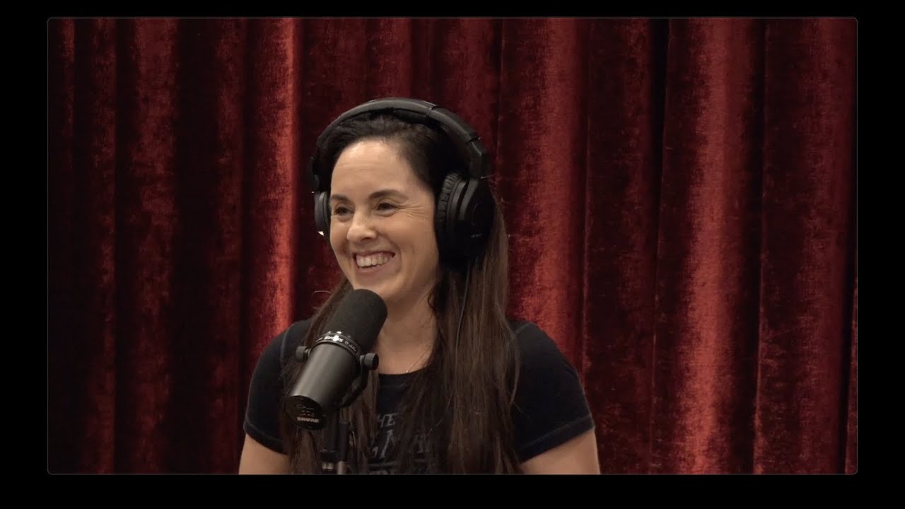 Joe Rogan Experience #2179 – Bridget Phetasy