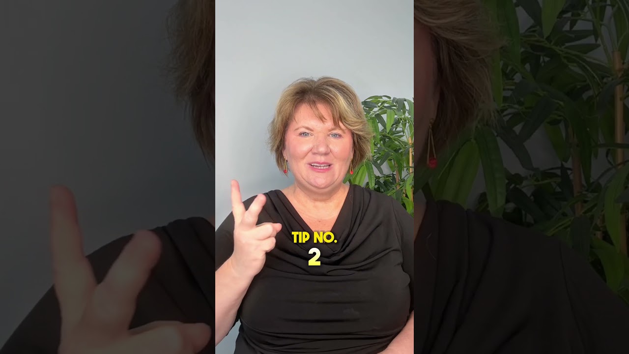 Look Slimmer Over 50 with These Style Tips! ✅ #fashionover50