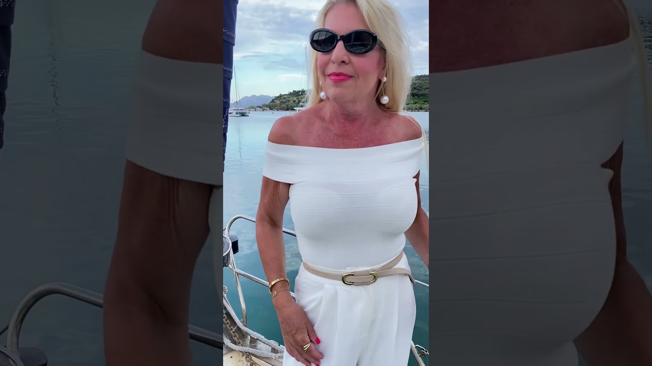 OOTD FOR DINNER OUT IN GREECE