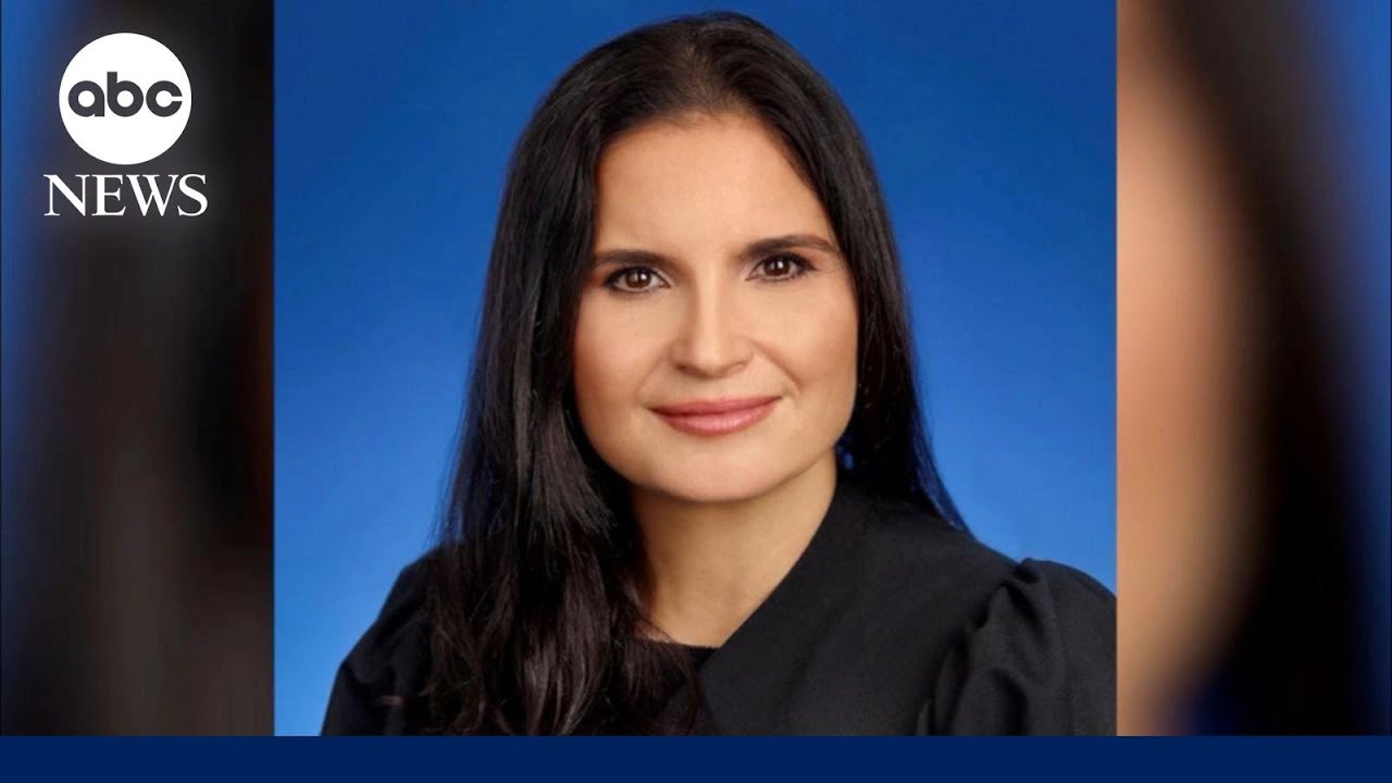 Special counsel appeals after Florida judge dismisses Trump classified documents case