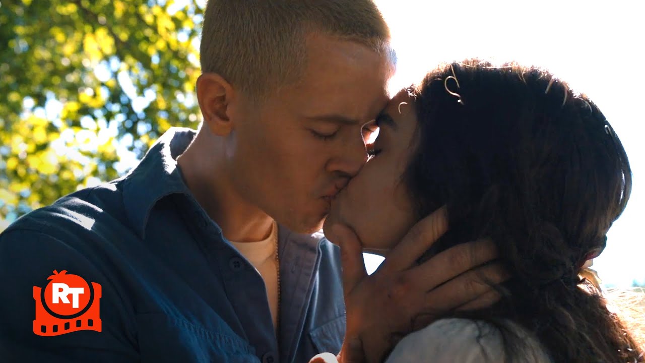 The Hunger Games: The Ballad of Songbirds & Snakes (2023) – The Hanging Tree