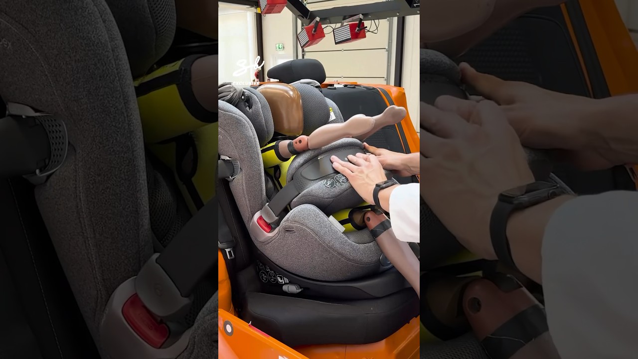 The world’s first car seat with a built-in airbag! 🤯👏 @cybexglobal  Anoris T2 i-Size #cybex #car
