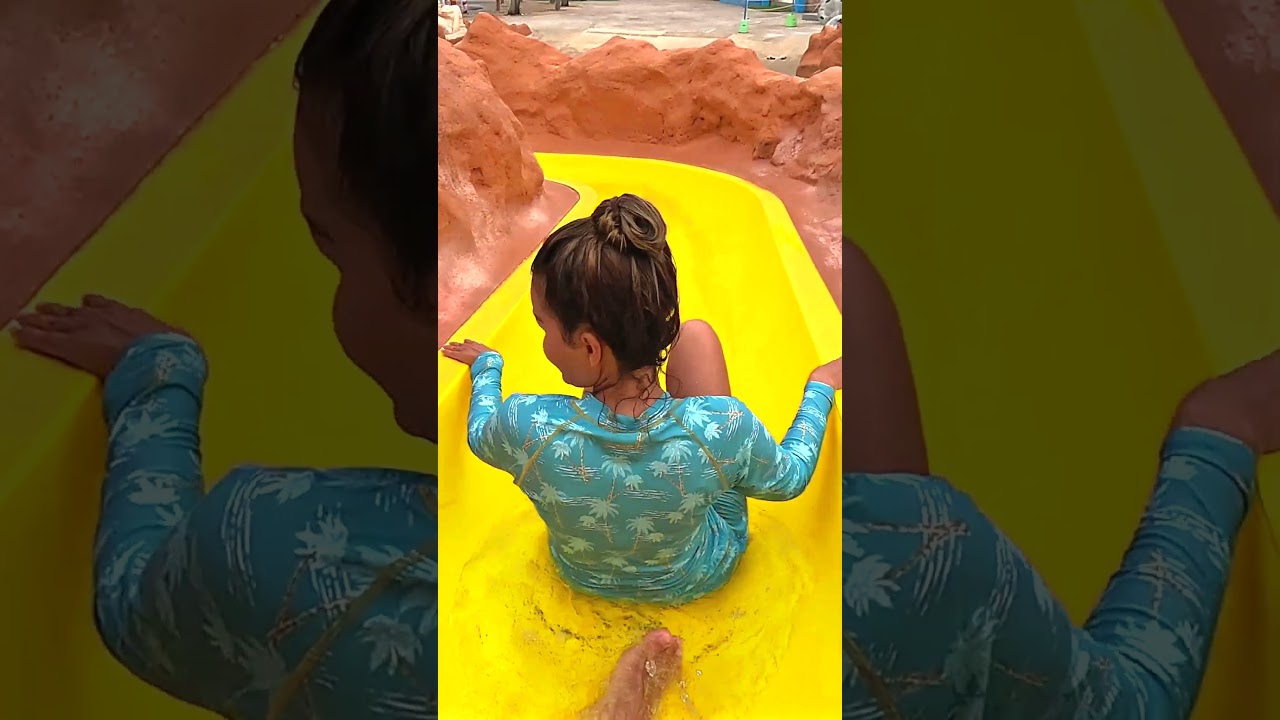 ⭐️ Yellow Pool Water Slide 💦 at Splash Jungle Phuket 🇹🇭