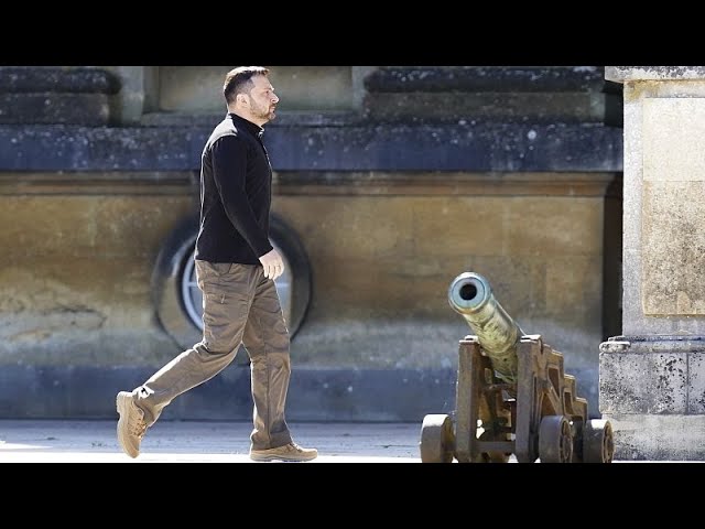 Zelenskyy to address the UK cabinet as Ukraine looks for more weapons