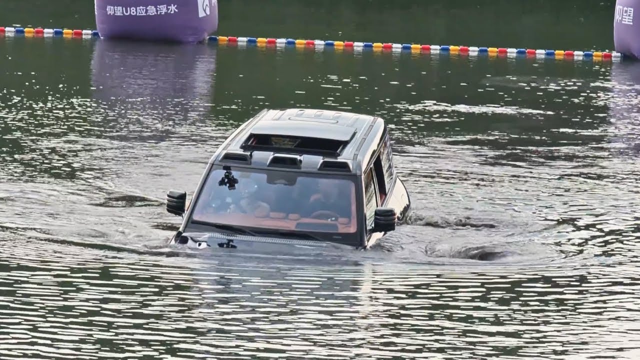 2024 BYD Yangwang U8 Floating Test Drive | Unbelievable Water Crossing Capability!
