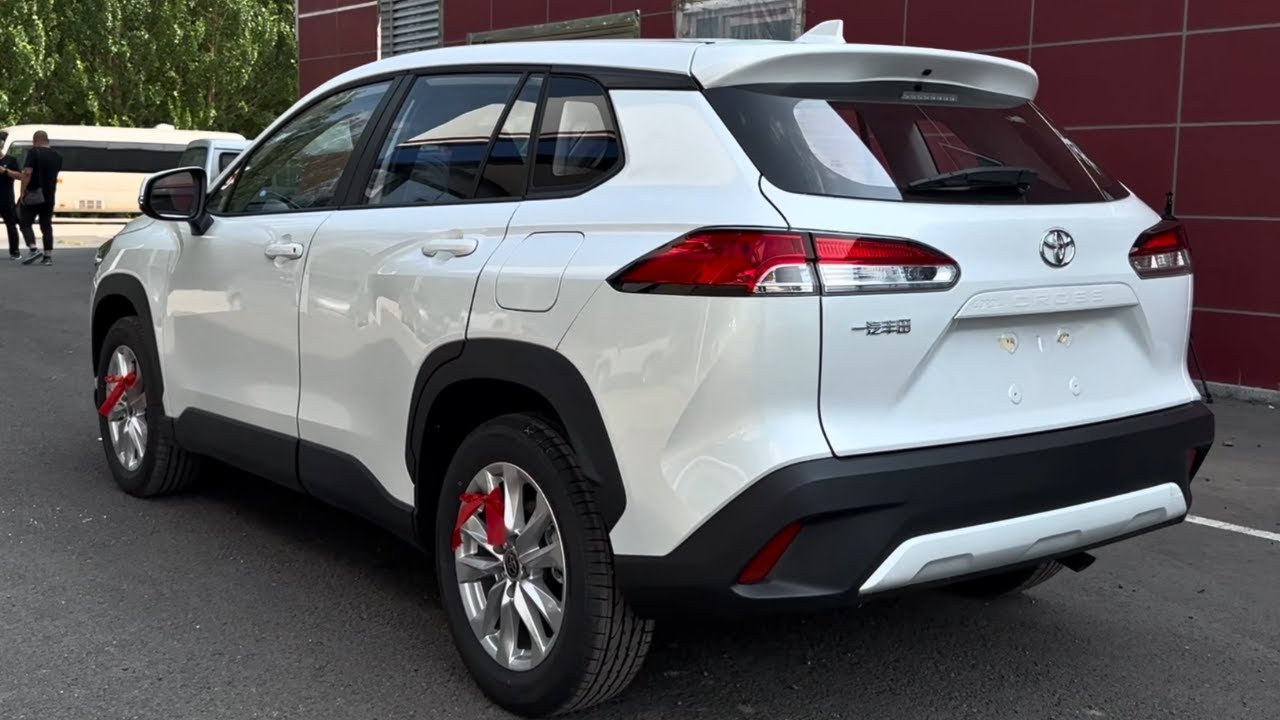 2024 Toyota Corolla Cross in-depth Walkaround