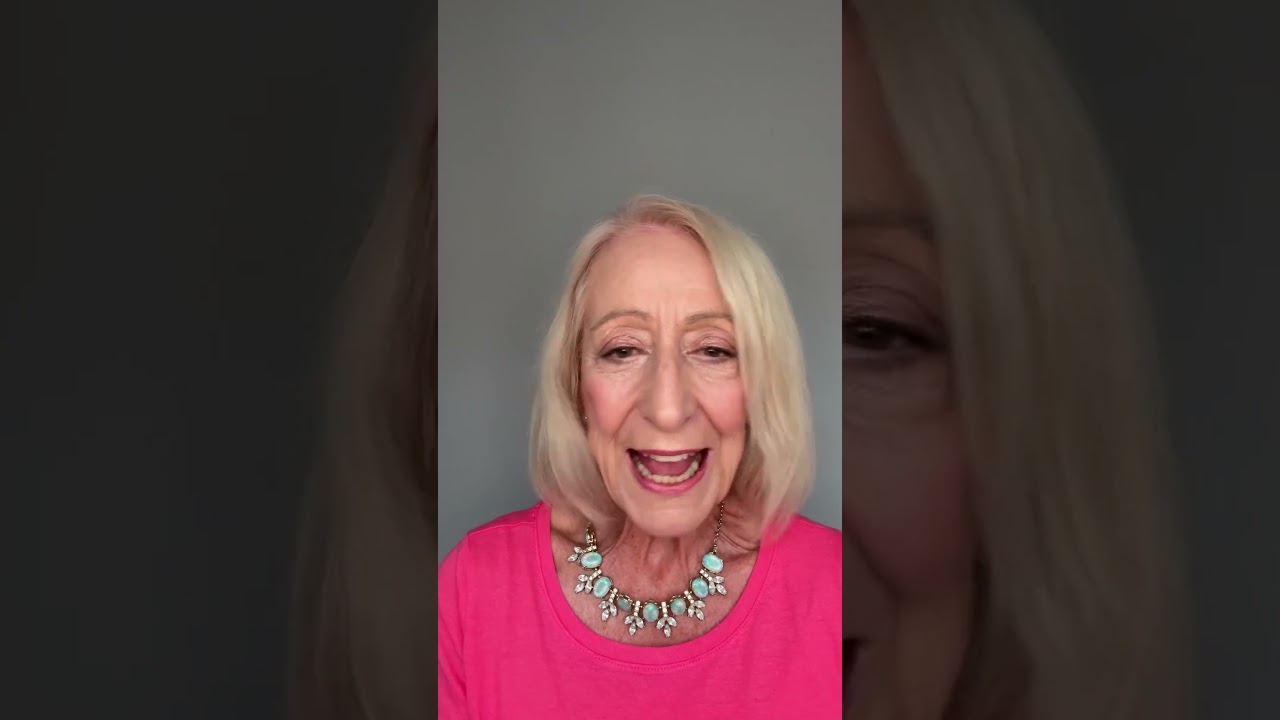 Aging Beautifuly. Love Your Body