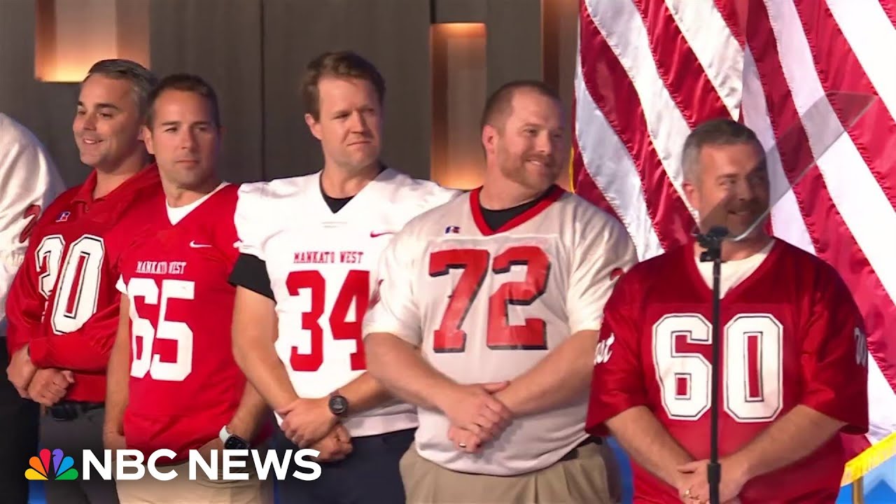 Former students of Gov. Walz praise his leadership as a teacher, coach