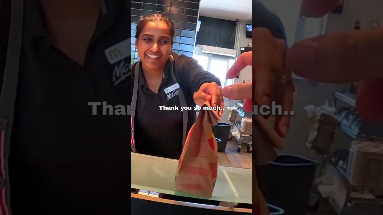 I bought a cheeseburger with 1,000 onions!