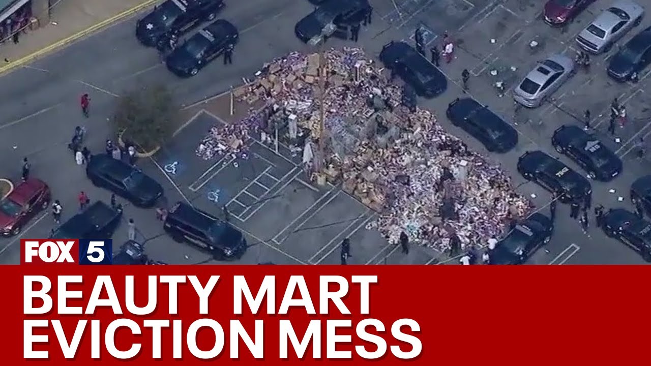 Large crowd gathers after beauty store eviction | FOX 5 News