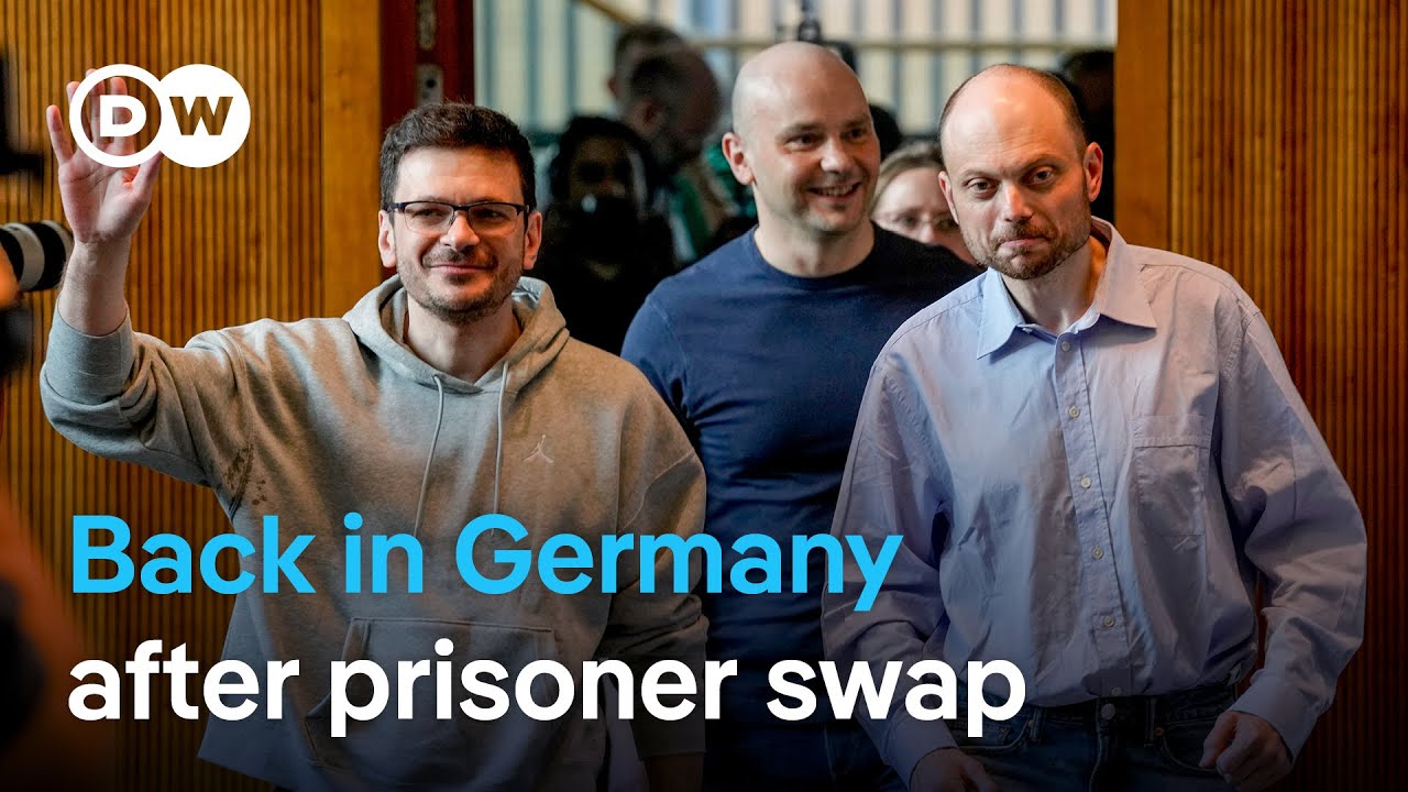 Live: First appearance of former Russian prisoners after prisoner swap | DW News
