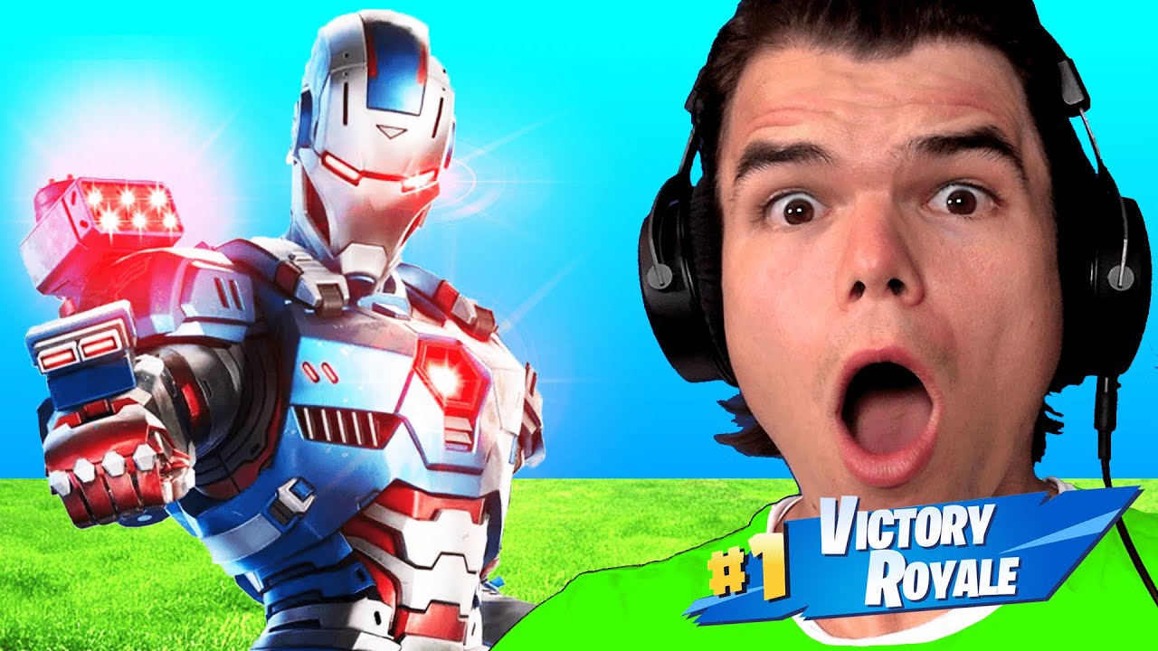 Playing New Fortnite Season 4 Until I WIN *LIVE*