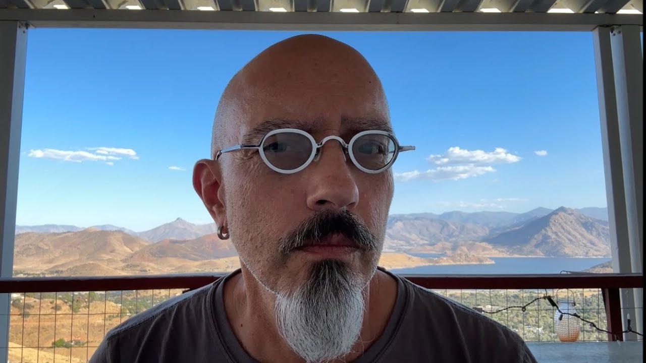 Almost HALF Who Retire At 65 Could Go Broke (10 Scary Stats)