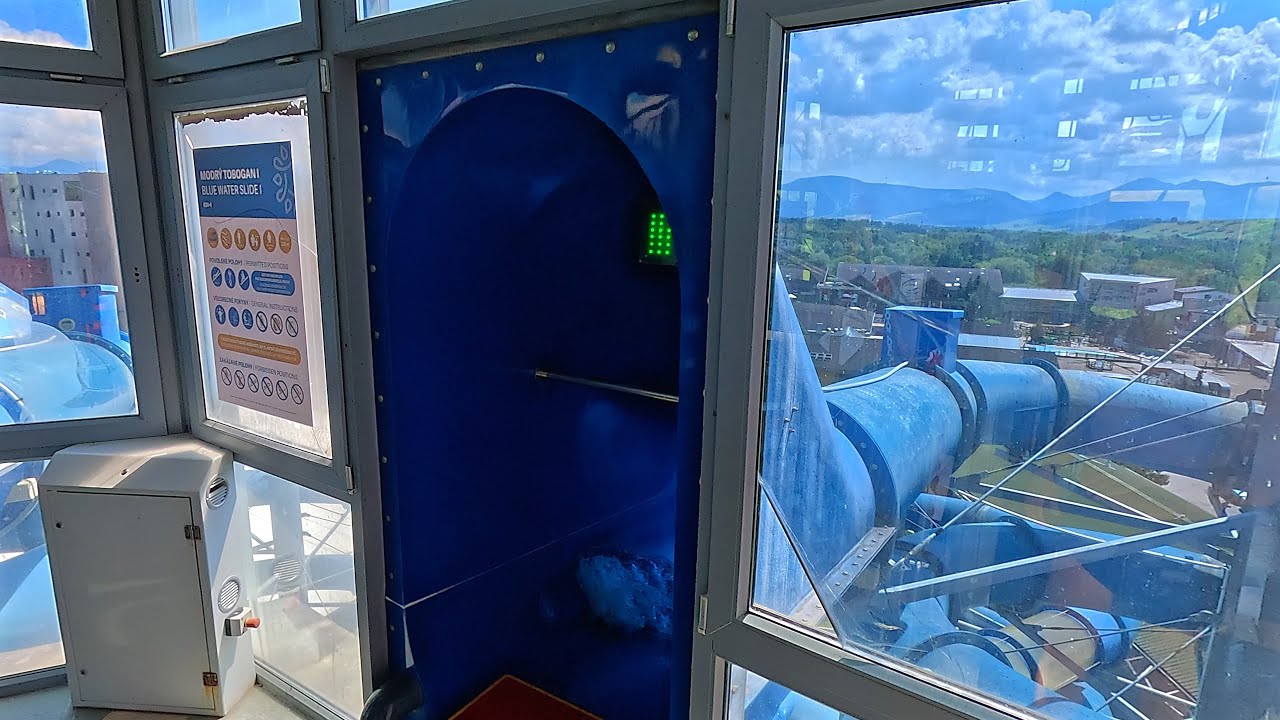 Blue Water Slide 💦 at Waterpark Park Bešeňová 🇸🇰