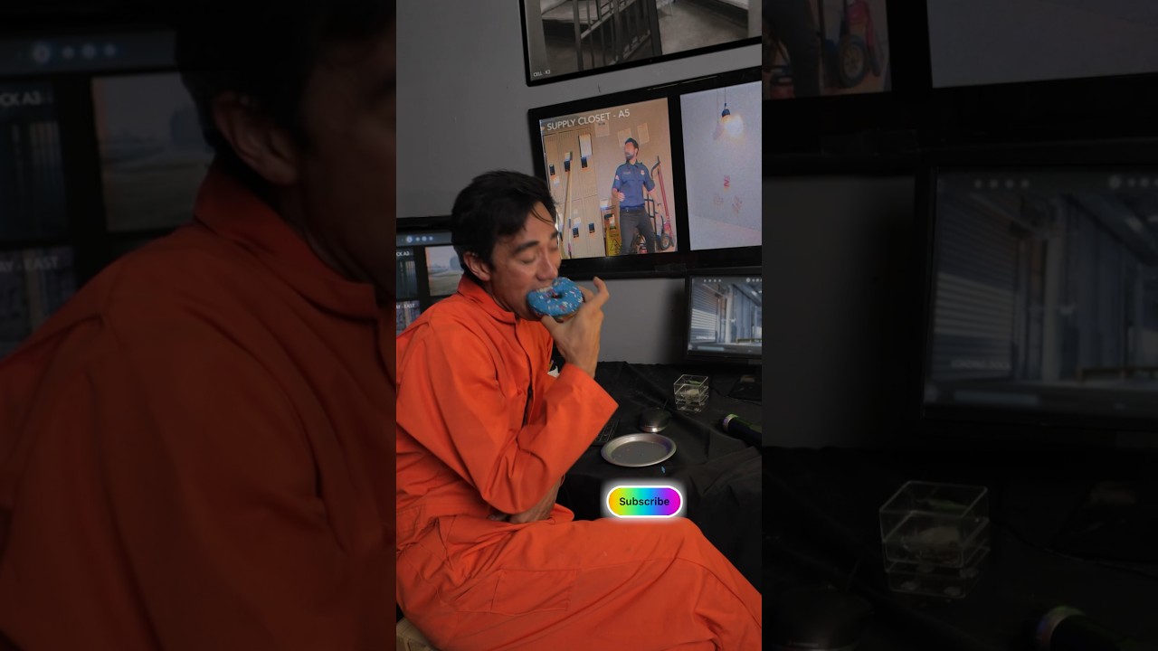 Can you spot the continuity mistake?? 🔍