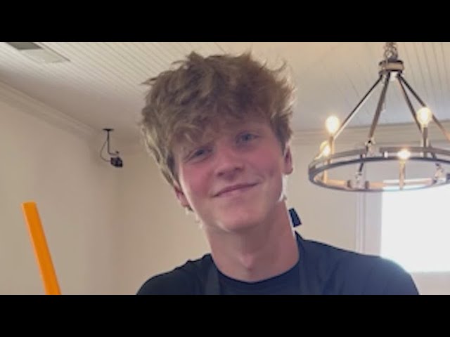 Injured Bremen football player ‘in good spirits’ after undergoing surgery