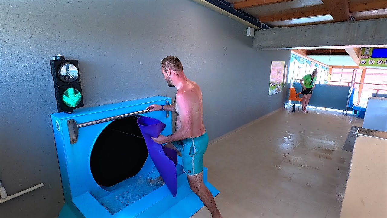 Magic Hole Water Slide 💦 at Aqualand Moravia 🇨🇿