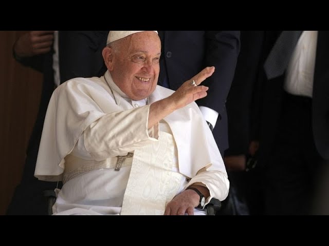 Pope Francis calls for protection of young people during visit to Timor-Leste