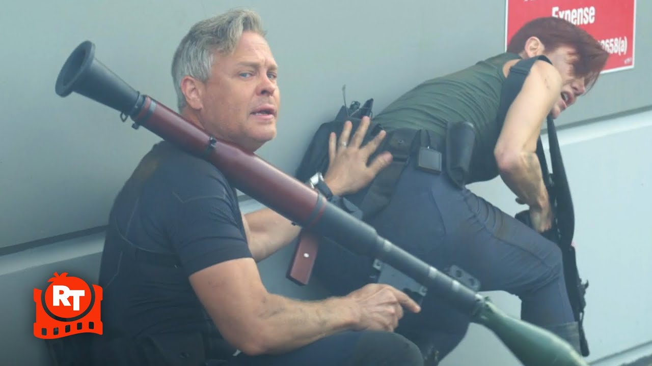 Transmorphers: Mech Beasts (2023) – Awkward Hand Signals Scene | Movieclips