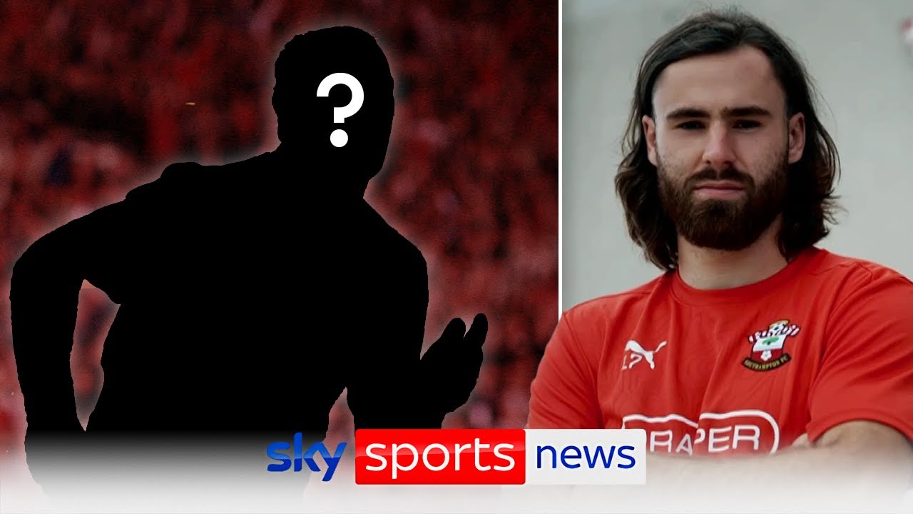 Which Manchester United footballer did Ben Brereton Diaz grow up idolising? | Footy Favourites