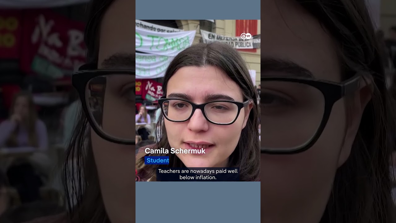 Argentina university holds classes in street to protest Milei’s drastic cuts | DW News