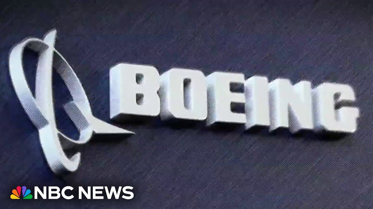 Feds open public inquiry into airline customer service and competition