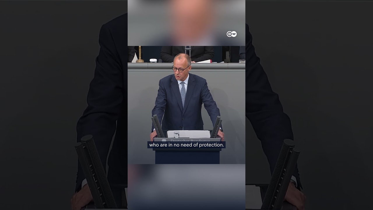 German opposition leader links Arab heritage to antisemitism | DW News