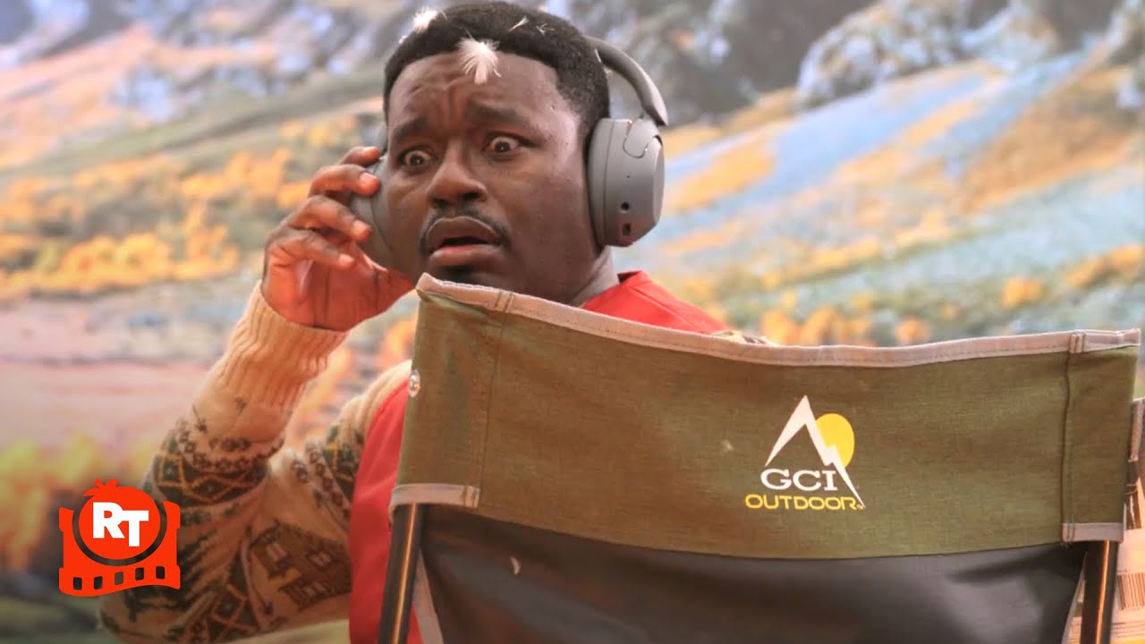 Harold and the Purple Crayon (2024) – HILARIOUS Department Store Chaos Scene | Movieclips