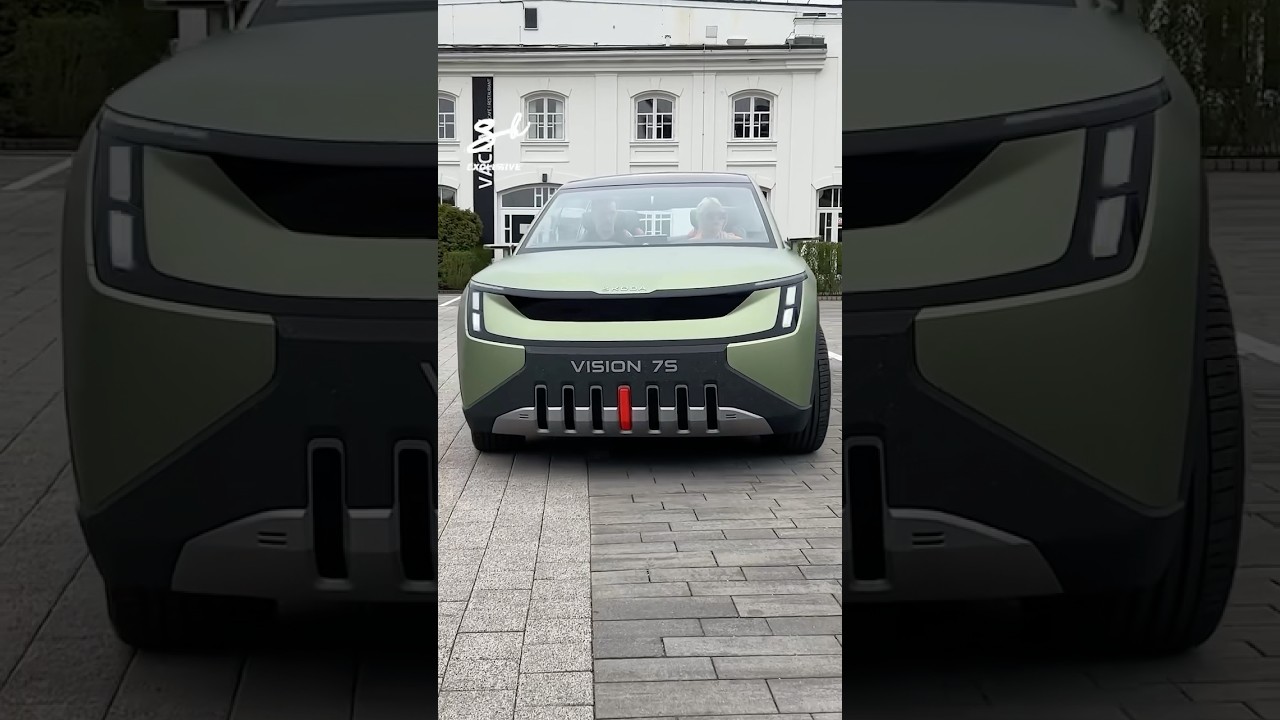 It’s one of the most technologically advanced cars ever…😱🤖 #skoda #supercars #technology