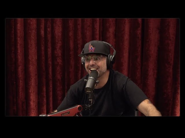 Joe Rogan Experience #2218 – Sam Tripoli