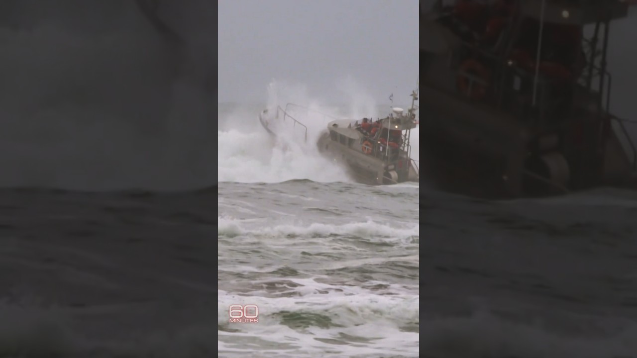 The most important maneuver a lifeboat driver must master #shorts