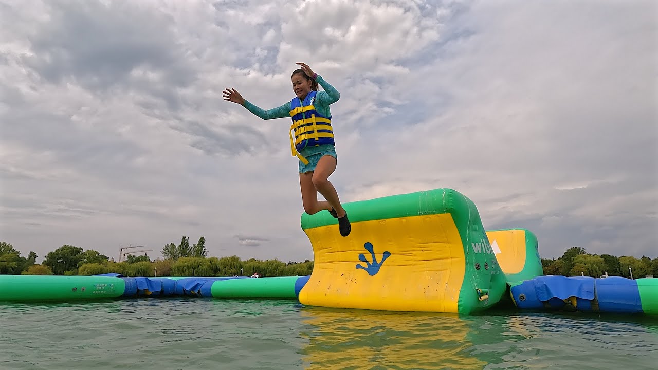 Vak Bottyán Strand Balatonkenese 🇭🇺