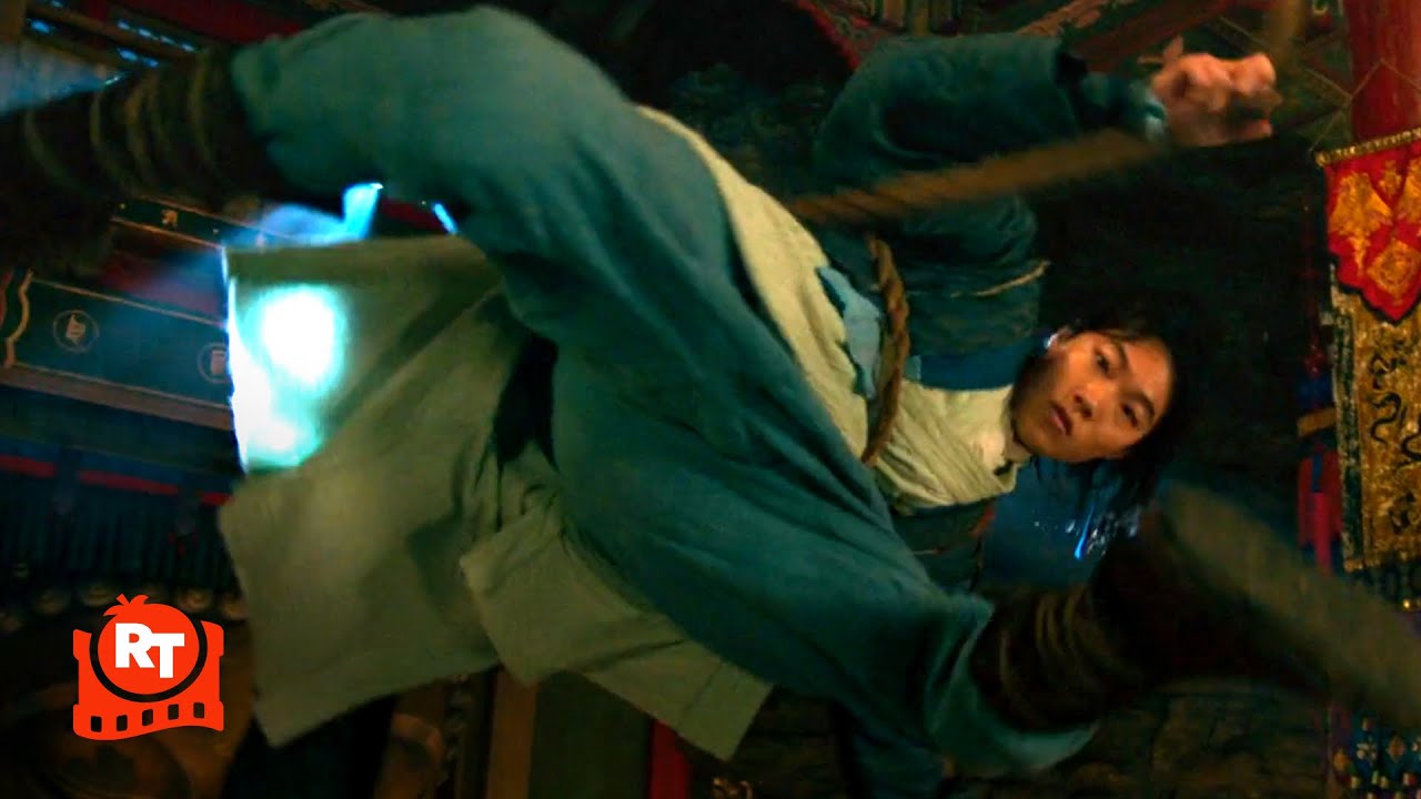 Alienoid (2022) – HILARIOUS Ancient Korean Heist (And Fight!) Scene | Movieclips