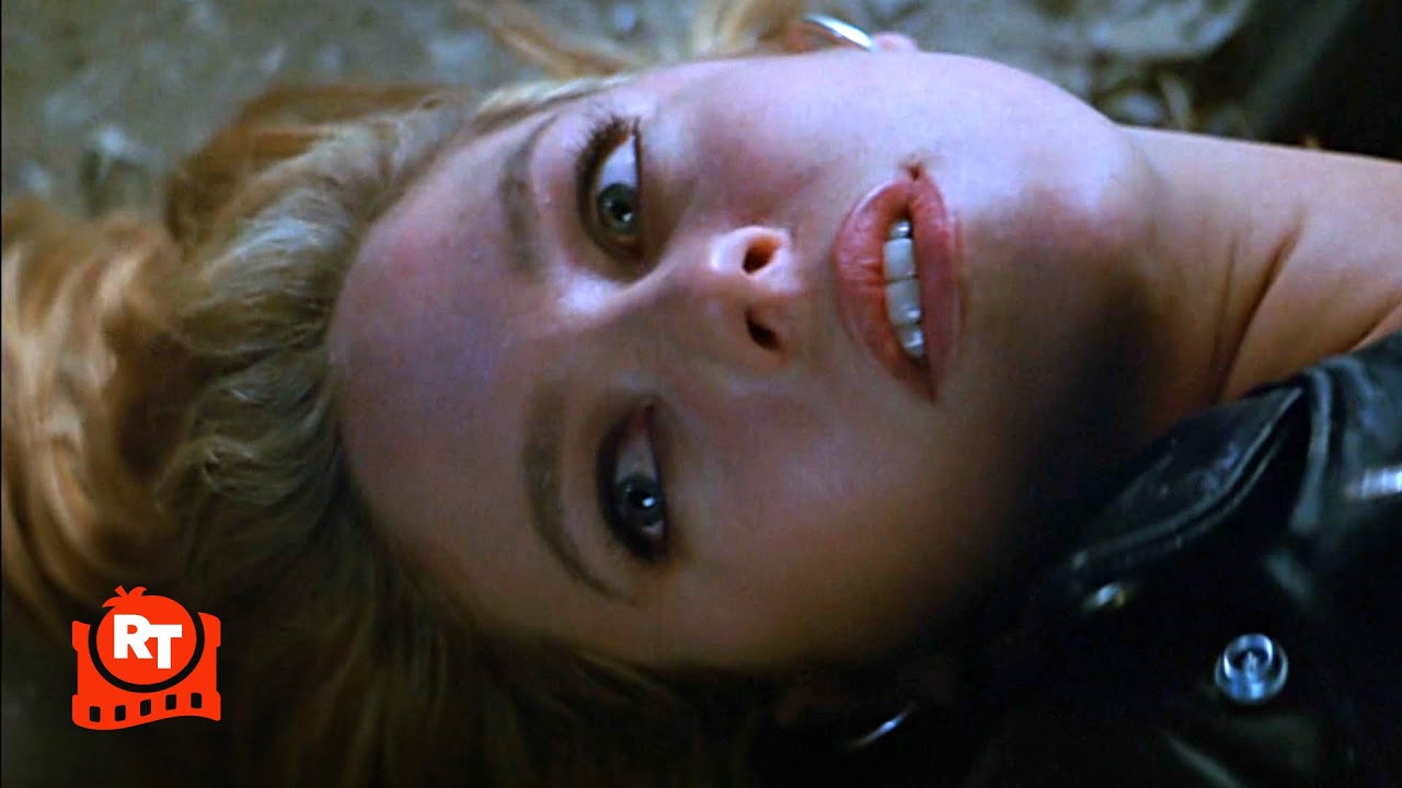 Basic Instinct (1992) – Deadly Car Crash Scene | Movieclips