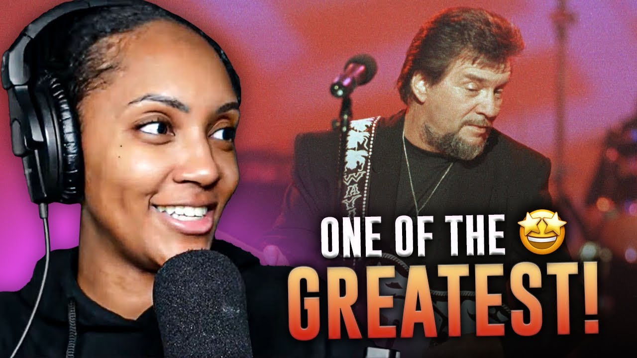 FIRST TIME REACTING TO | WAYLON JENNINGS “I’M A RAMBLIN’ MAN”
