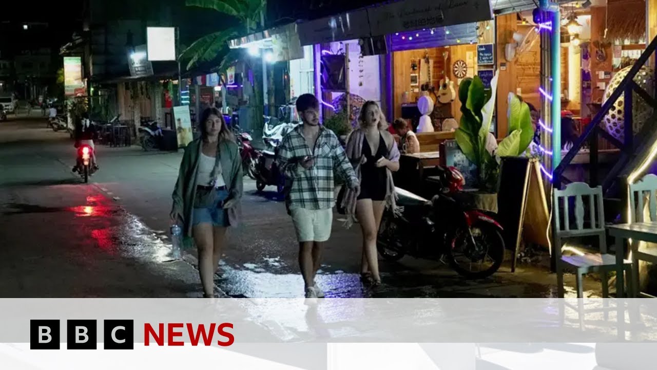 Laos backpackers avoid shots after suspected Methanol poisonings | BBC News