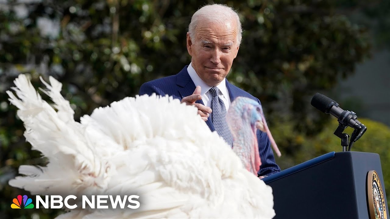 WATCH: Biden pardons turkeys ahead of Thanksgiving