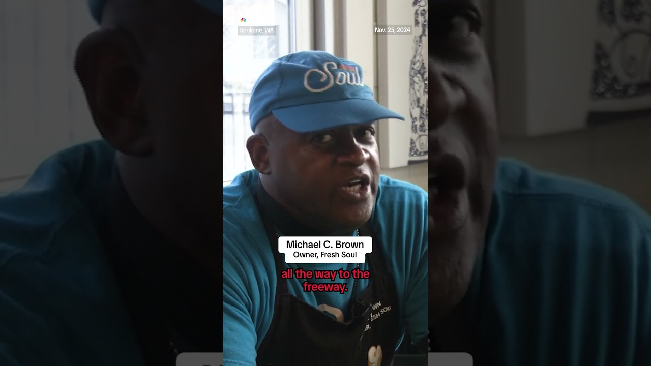 ‘We want to serve others’: Washington restaurants offer free Thanksgiving meals