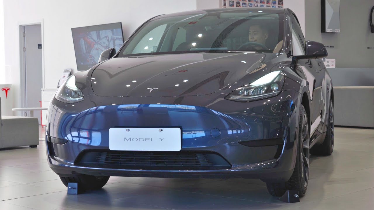 2024 Tesla Model Y in-depth Walkaround