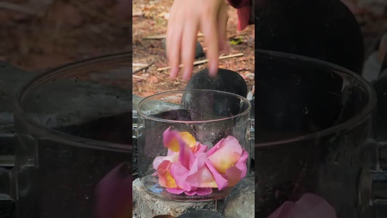 Ancient way to natural beauty 👄 So Relaxing 💟 #shorts #beauty #DIY #natural