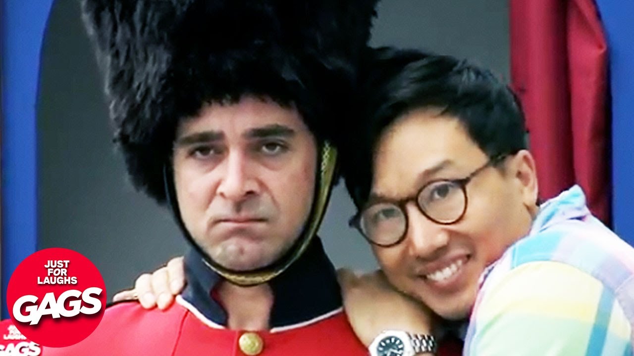 British Guard Vs. American Tourists | Just For Laughs Gags