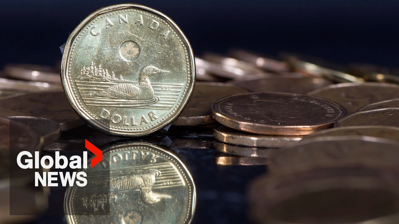Canadians bound for US might have to carry more money as dollar slumps